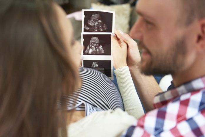 Secondo trimestre di gravidanza: cambiamenti di mamma e feto