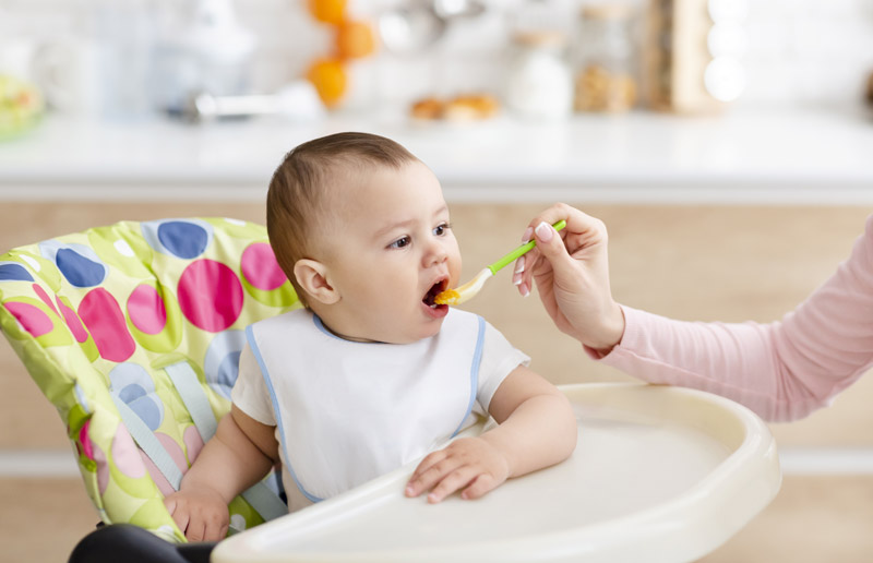 Crescita del bambino nel primo anno di vita - Svezzamento