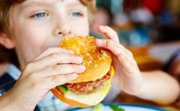 Obesità infantile: tutto quello che bisogna sapere obesità infantile