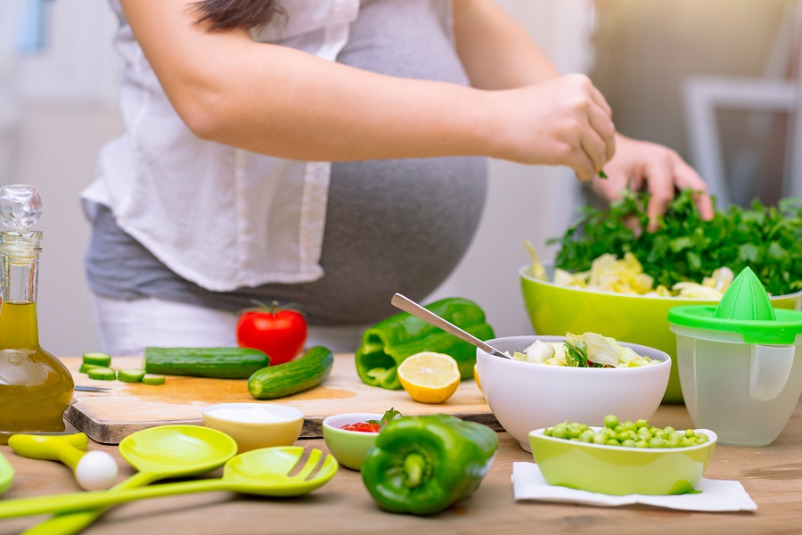 Dieta in gravidanza la giusta alimentazione per una futura mamma frutta e verdura