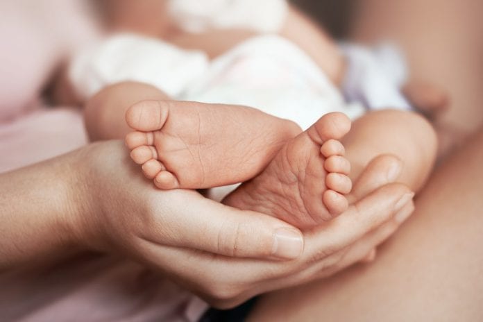Screening neonatale: di cosa si tratta e a cosa serve
