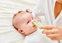 Catarro nei neonati, cosa sapere e come espellerlo Catarro nei neonati, cosa sapere e come eliminarlo