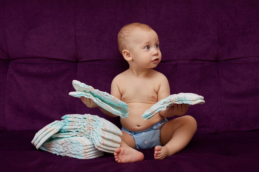Come cambiare il pannolino ai neonati