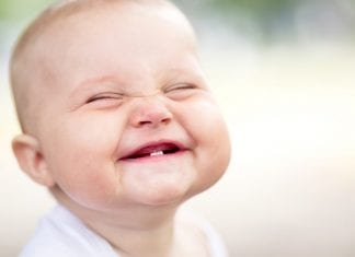 Primi sorrisi del neonato: quando i bambini iniziano a sorridere? Primi sorrisi del neonato quando i bambini iniziano a sorridere