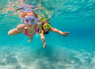 8 vantaggi di una vacanza al mare con i bambini 8 vantaggi di una vacanza al mare con i bambini