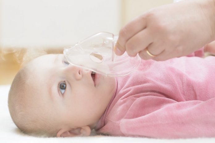 Bronchiolite del neonato: tutte le cause, i sintomi e le cure