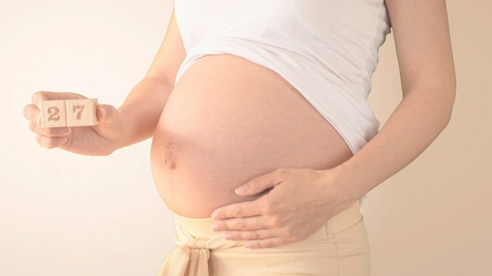 Ventisettesima settimana di gravidanza: come cresce il bimbo?
