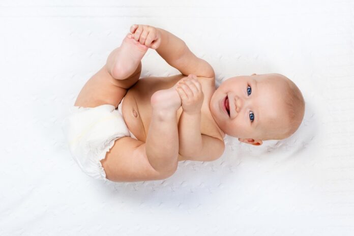 Cosa fare in caso di stitichezza del neonato?