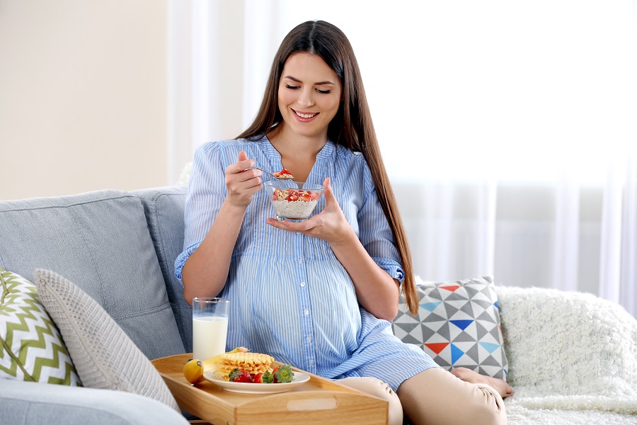Gonfiore in gravidanza, i consigli contro la ritenzione idrica2