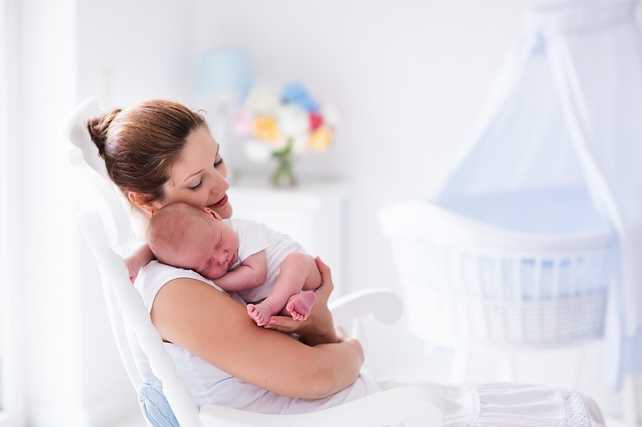 8 oggetti indispensabili nella cameretta di un neonato