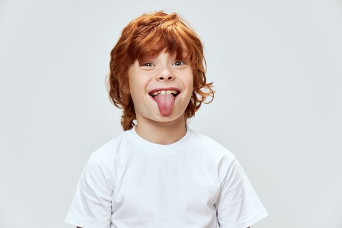 8 malattie dei bambini che possiamo riconoscere osservando la lingua