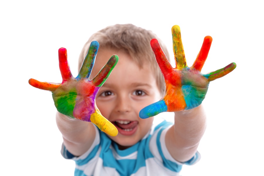 Tutti i benefici della pittura con le dita per i bambini