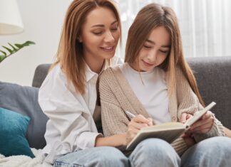 Come rispondere alle domande imbarazzanti dei bambini?