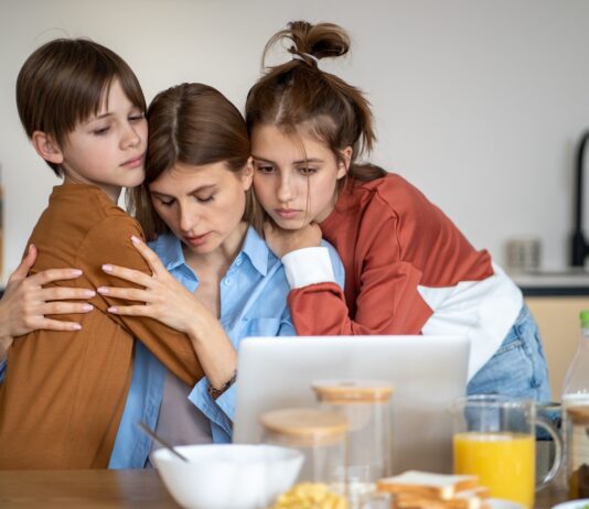 Mamma in crisi: Quando non c’è nessuno su cui contare